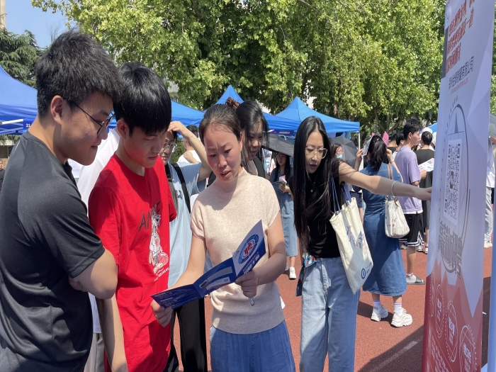 校企合作搭平臺 招才引智促發(fā)展——鄭州金泰制罐有限公司近一個月走進5家本科院校開展校園招聘活動